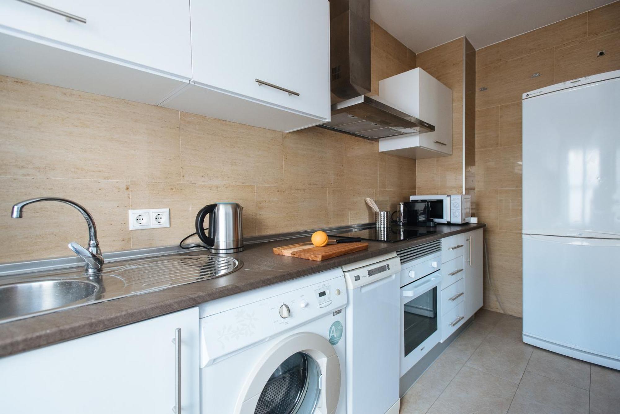 Hostly Orfila 3a-3b Exclusive Penthouse-center-fibre-parking Optional Apartment Sevilla